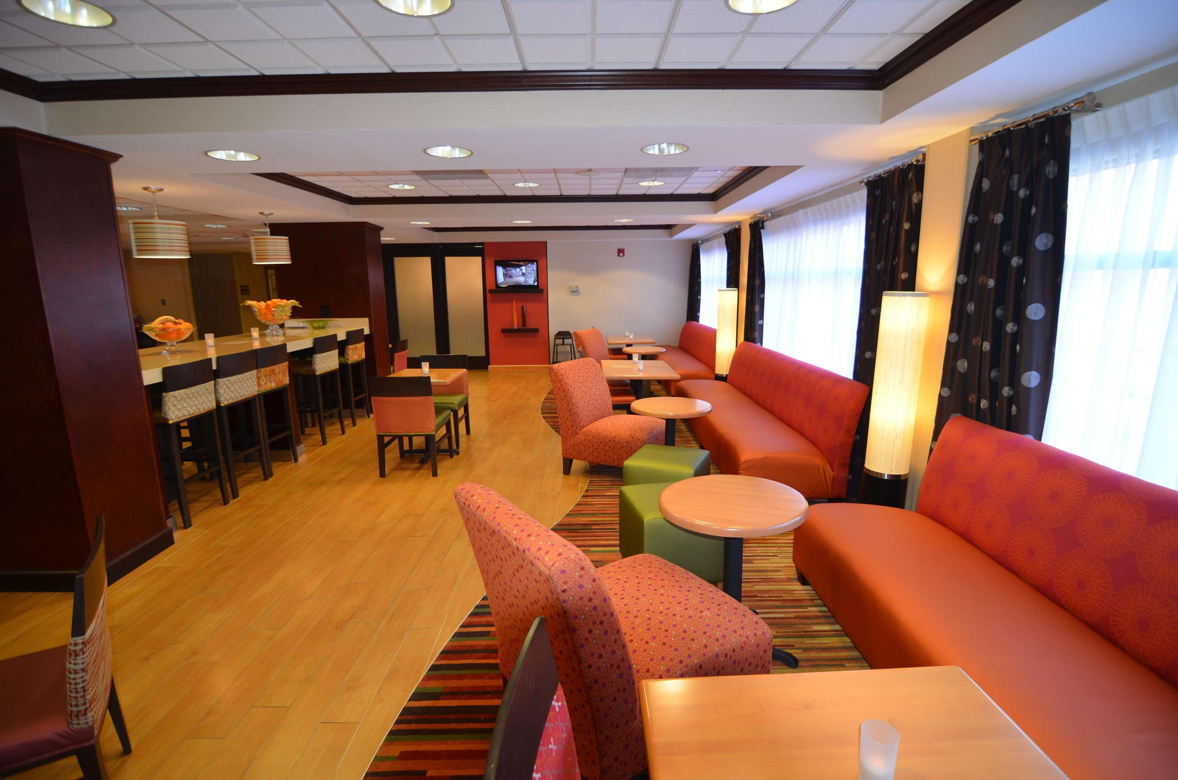 Hampton Groton/mystic 3* Groton