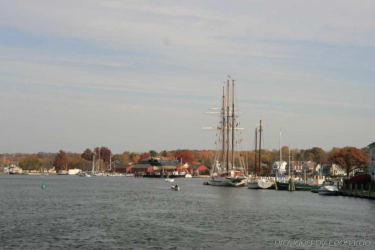 Hampton Groton/mystic Groton